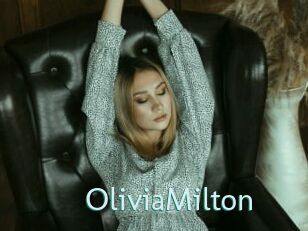 OliviaMilton Straponles