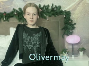 olivermay Straponles
