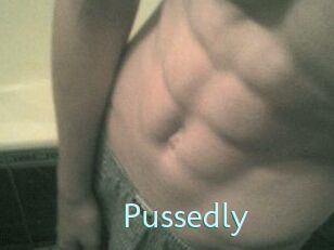 Pussedly