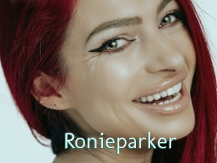 ronieparker Straponles