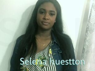 Selena_huestton