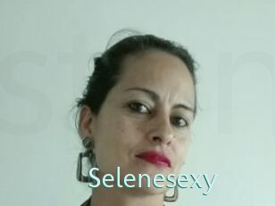 Selenesexy