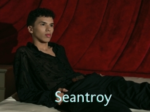 seantroy Straponles