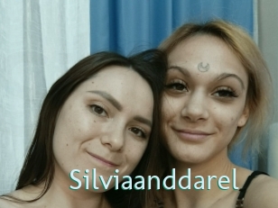 silviaanddarel Straponles