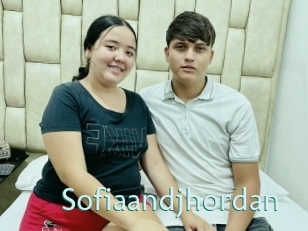 sofiaandjhordan Straponles