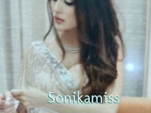 sonikamiss Straponles