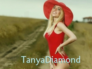 TanyaDiamond Straponles