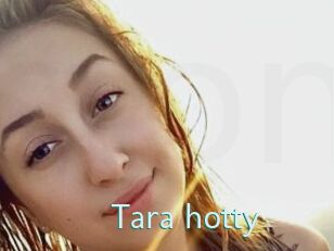Tara_hotty