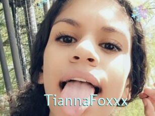 TiannaFoxxx