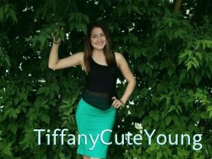 TiffanyCuteYoung Straponles