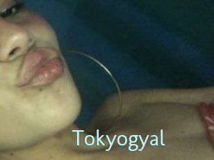 Tokyogyal Straponles
