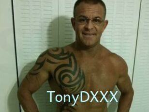 TonyDXXX Straponles