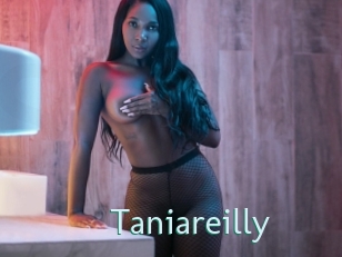 taniareilly Straponles