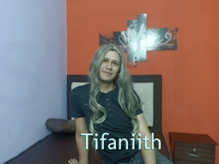 tifaniith Straponles