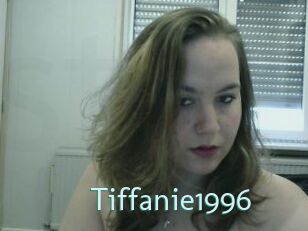 tiffanie1996 Straponles