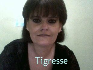tigresse Straponles