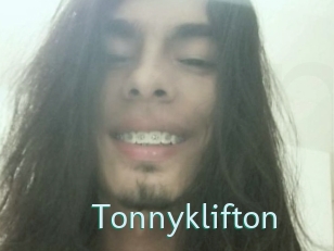 tonnyklifton Straponles