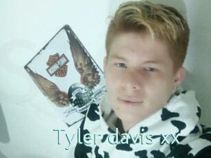Tyler_davis_xx