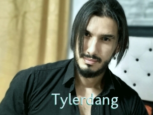 tylerdang Straponles