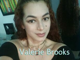 Valerie_Brooks
