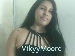 VikyyMoore