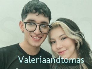 valeriaandtomas Straponles