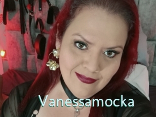 vanessamocka Straponles