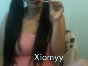 Xiomyy_